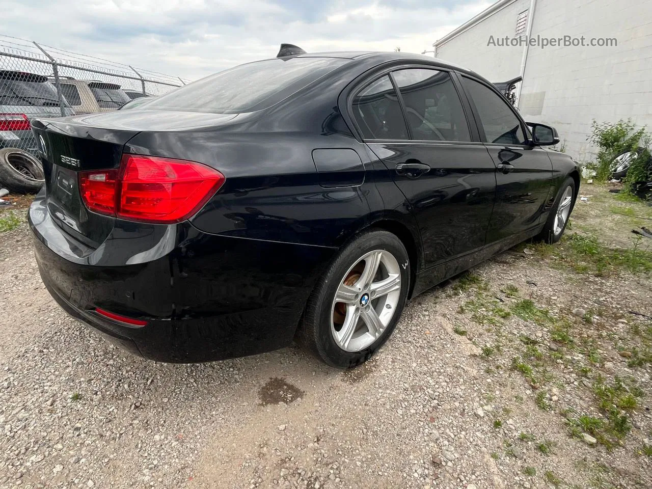 2015 Bmw 328 I Черный vin: WBA3A5G53FNS88484