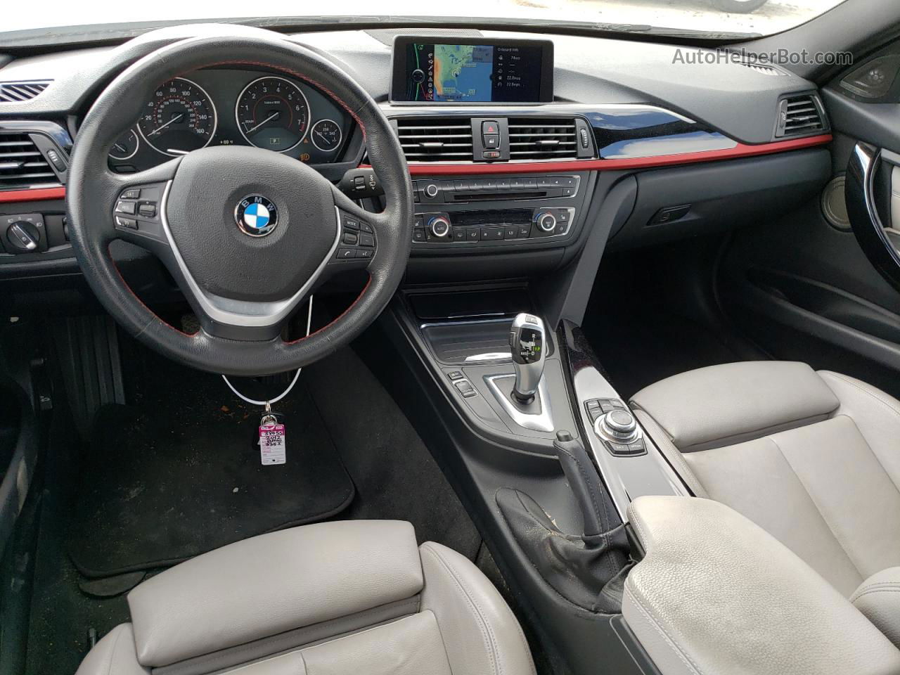 2012 Bmw 335 I Белый vin: WBA3A9C57CF270301