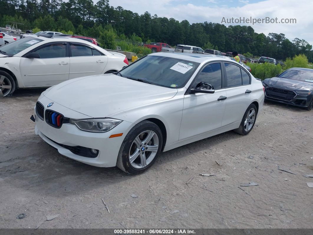 2013 Bmw 335i   White vin: WBA3A9C58DF477443