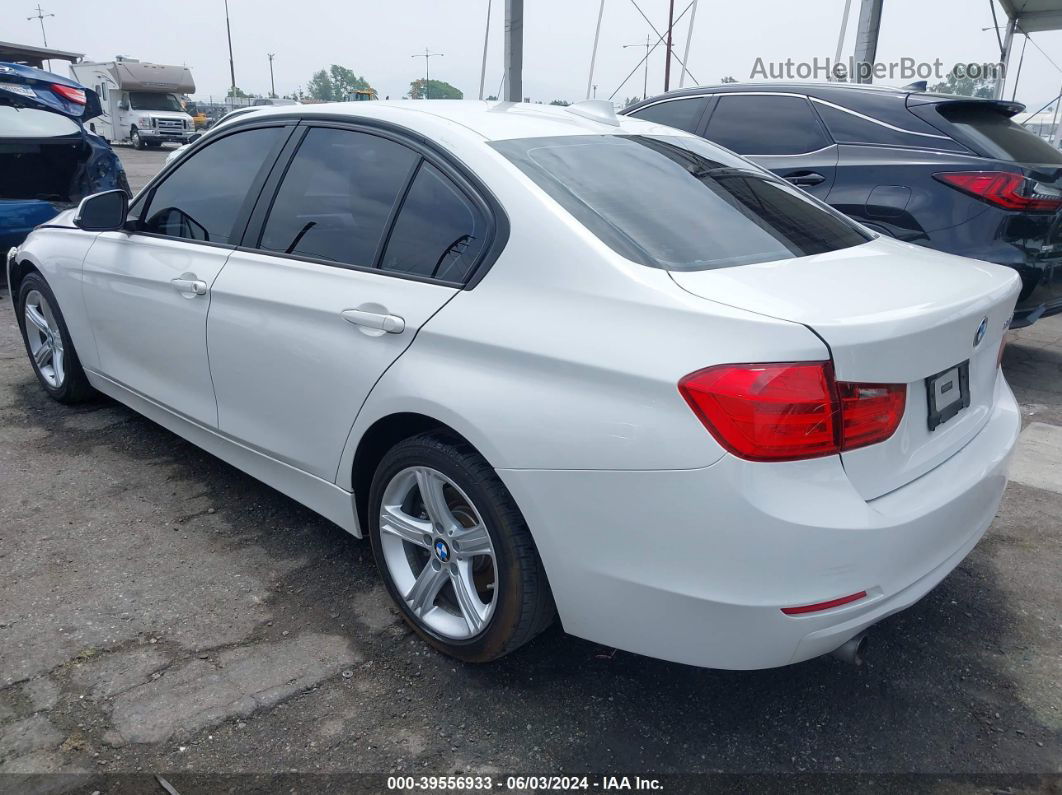 2013 Bmw 320i   White vin: WBA3B1C50DF461770