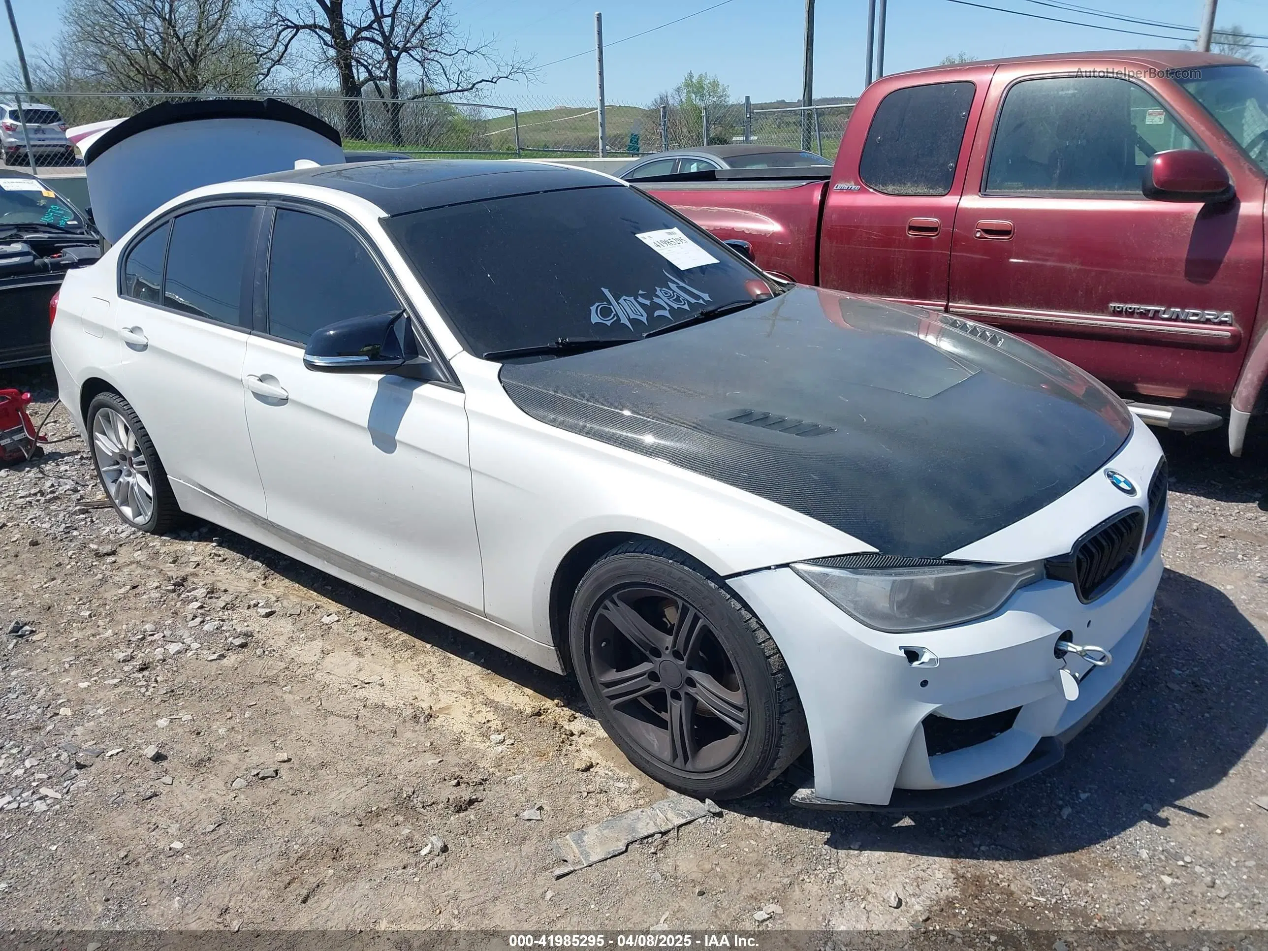 2014 Bmw 320i   White vin: WBA3B1C51EK132083