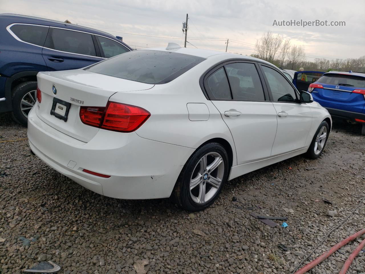 2014 Bmw 320 I Белый vin: WBA3B1C51EP680538