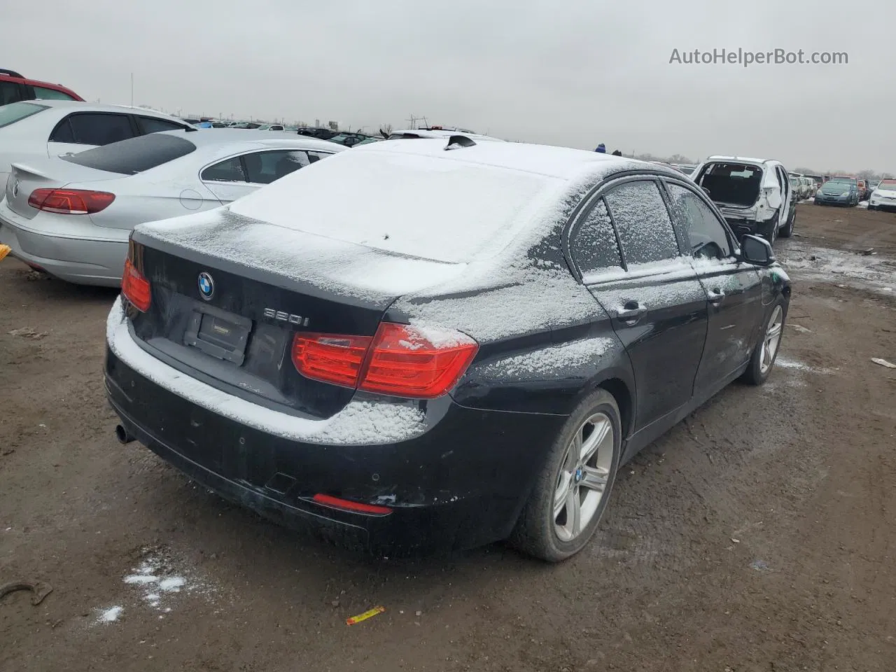 2015 Bmw 320 I Черный vin: WBA3B1C51FK140105