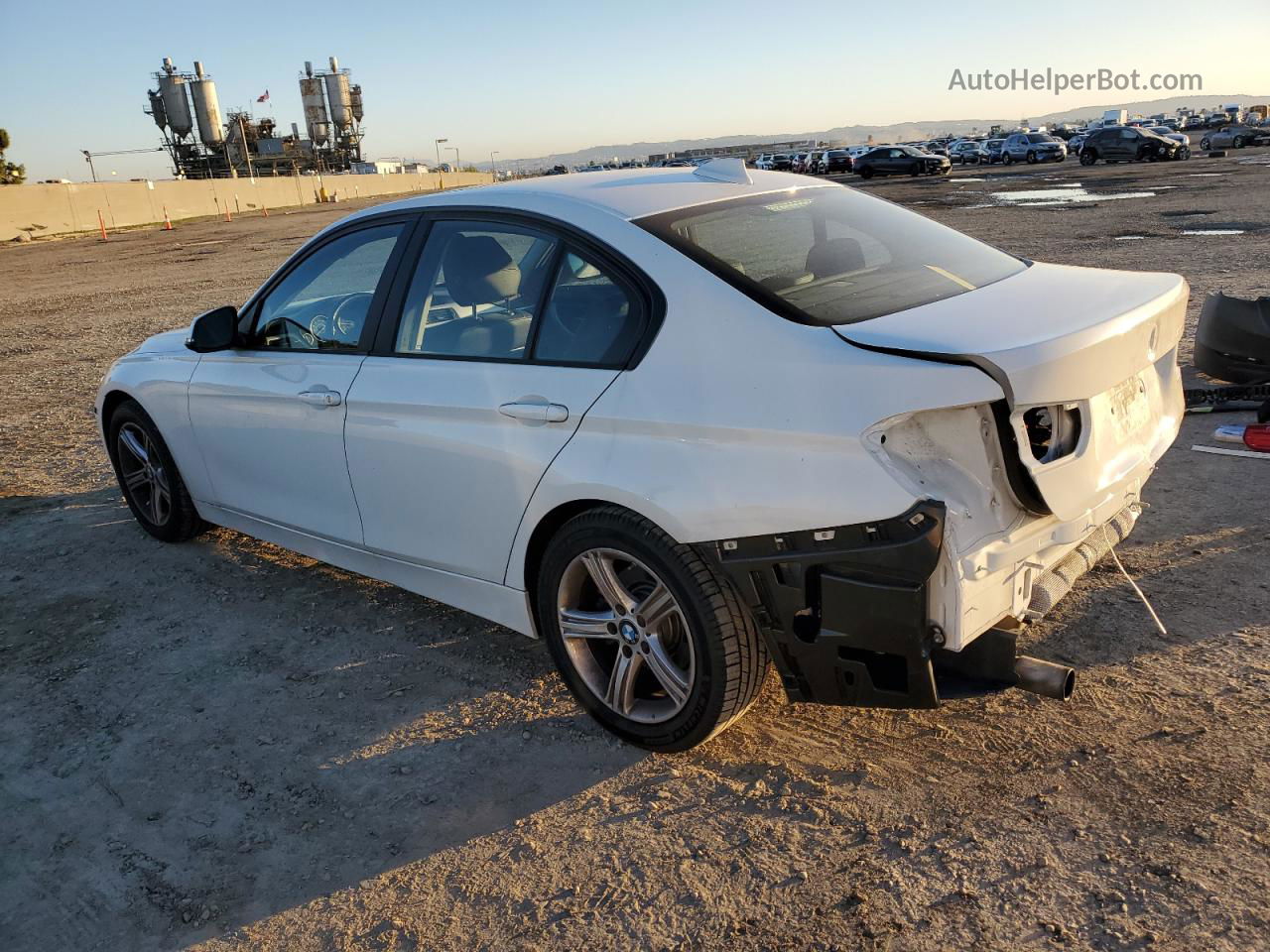 2015 Bmw 320 I White vin: WBA3B1C54FK140468