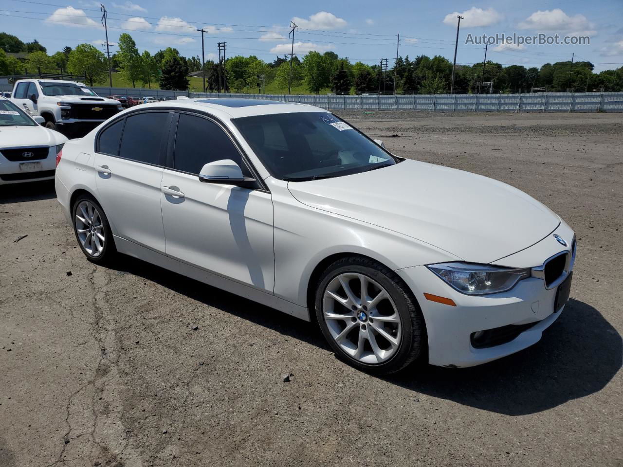 2013 Bmw 320 I White vin: WBA3B1C56DK128822