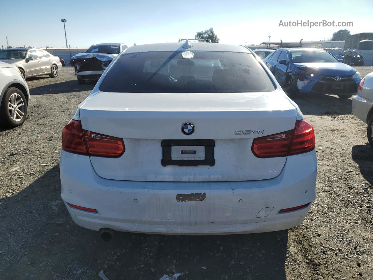 2015 Bmw 320 I White vin: WBA3B1C59F5A05858