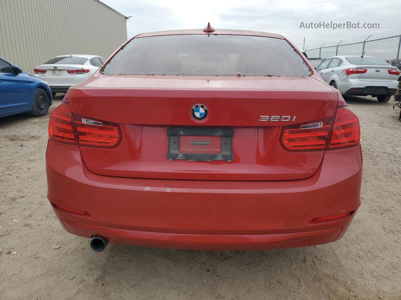 2014 Bmw 320 I Red vin: WBA3B1G51ENN90487