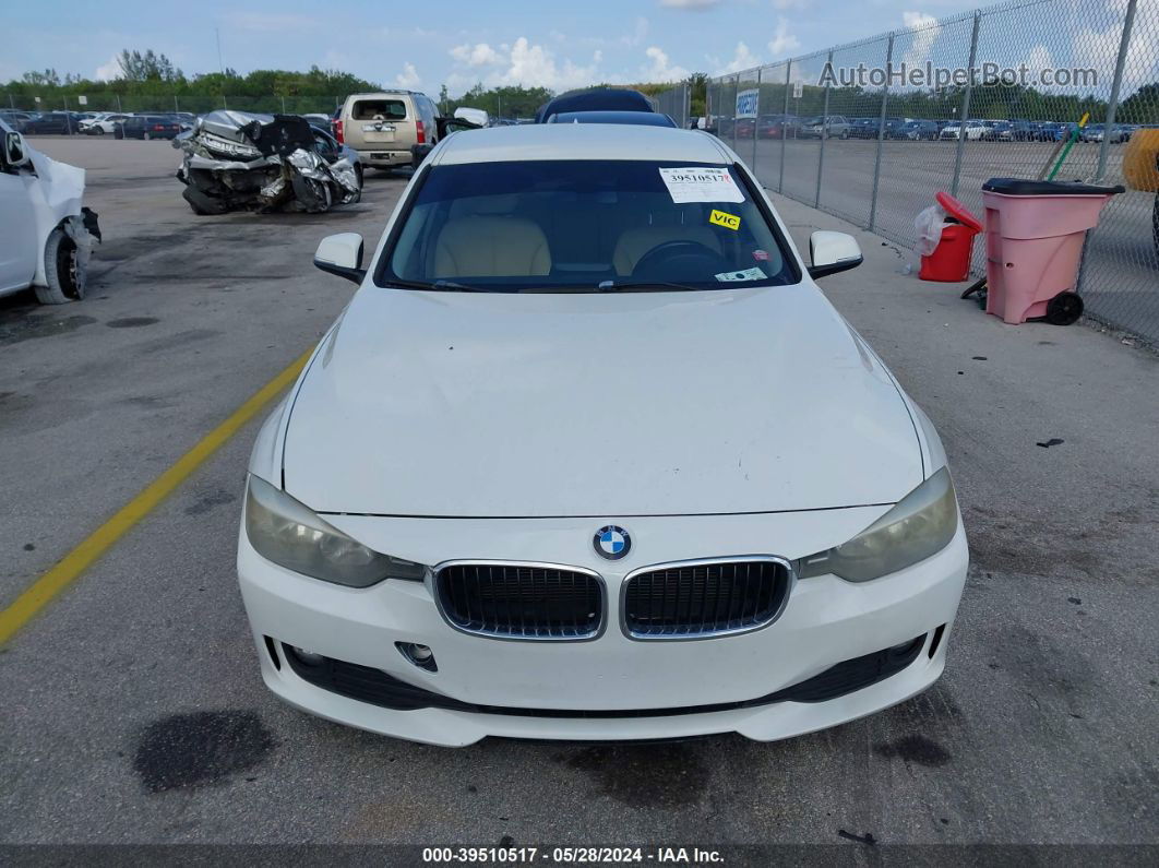 2014 Bmw 320i   White vin: WBA3B1G51ENS79335