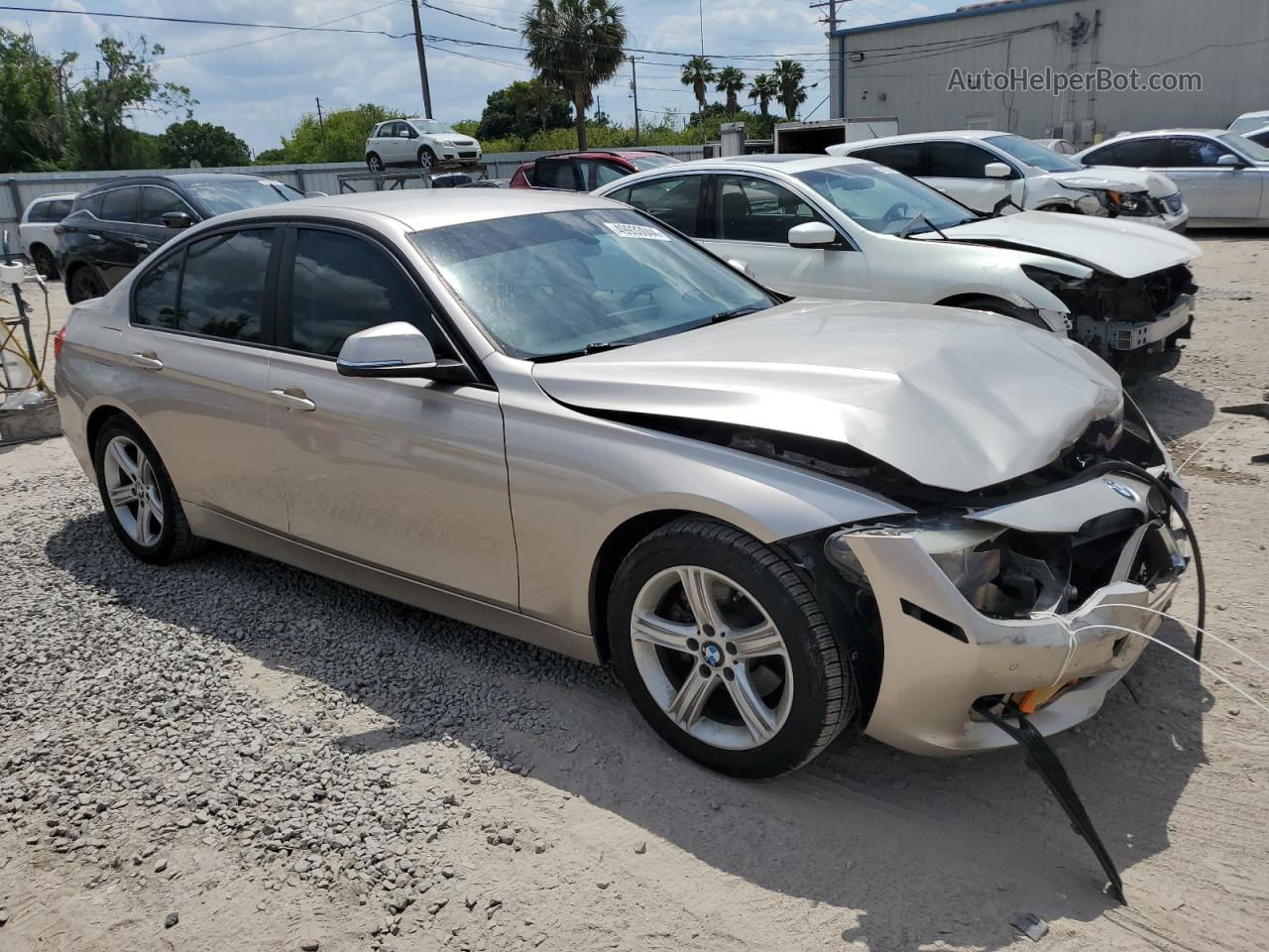 2015 Bmw 320 I Beige vin: WBA3B1G51FNT02081