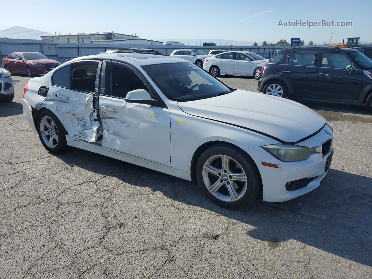 2014 Bmw 320 I White vin: WBA3B1G54ENS80155