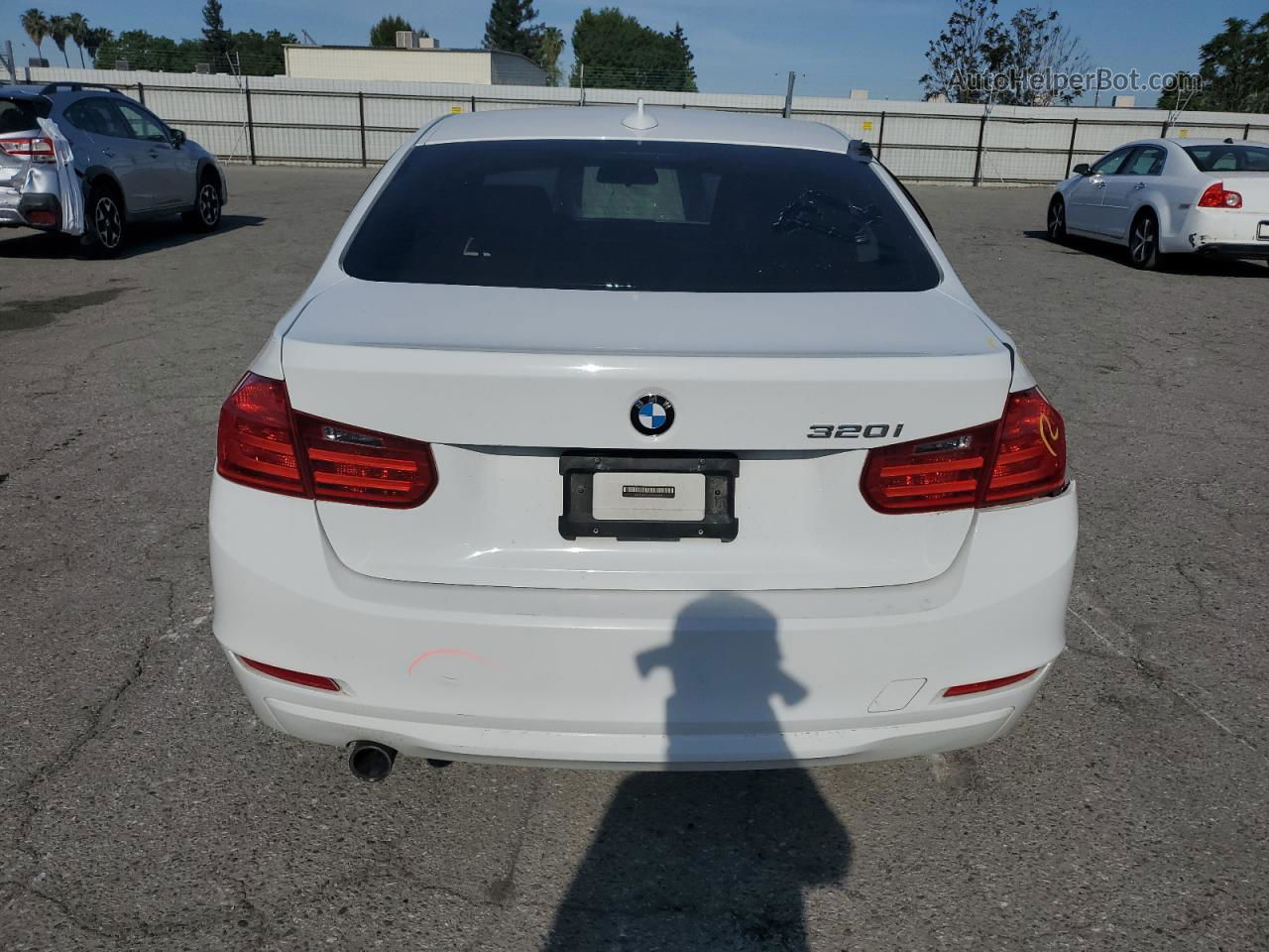 2014 Bmw 320 I White vin: WBA3B1G54ENS80155