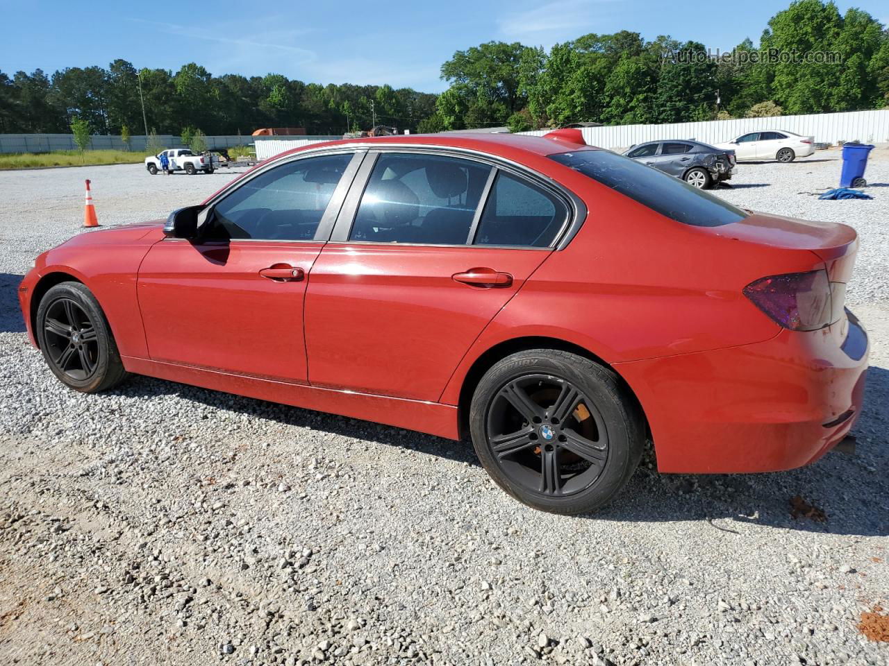 2015 Bmw 320 I Red vin: WBA3B1G55FNT05095