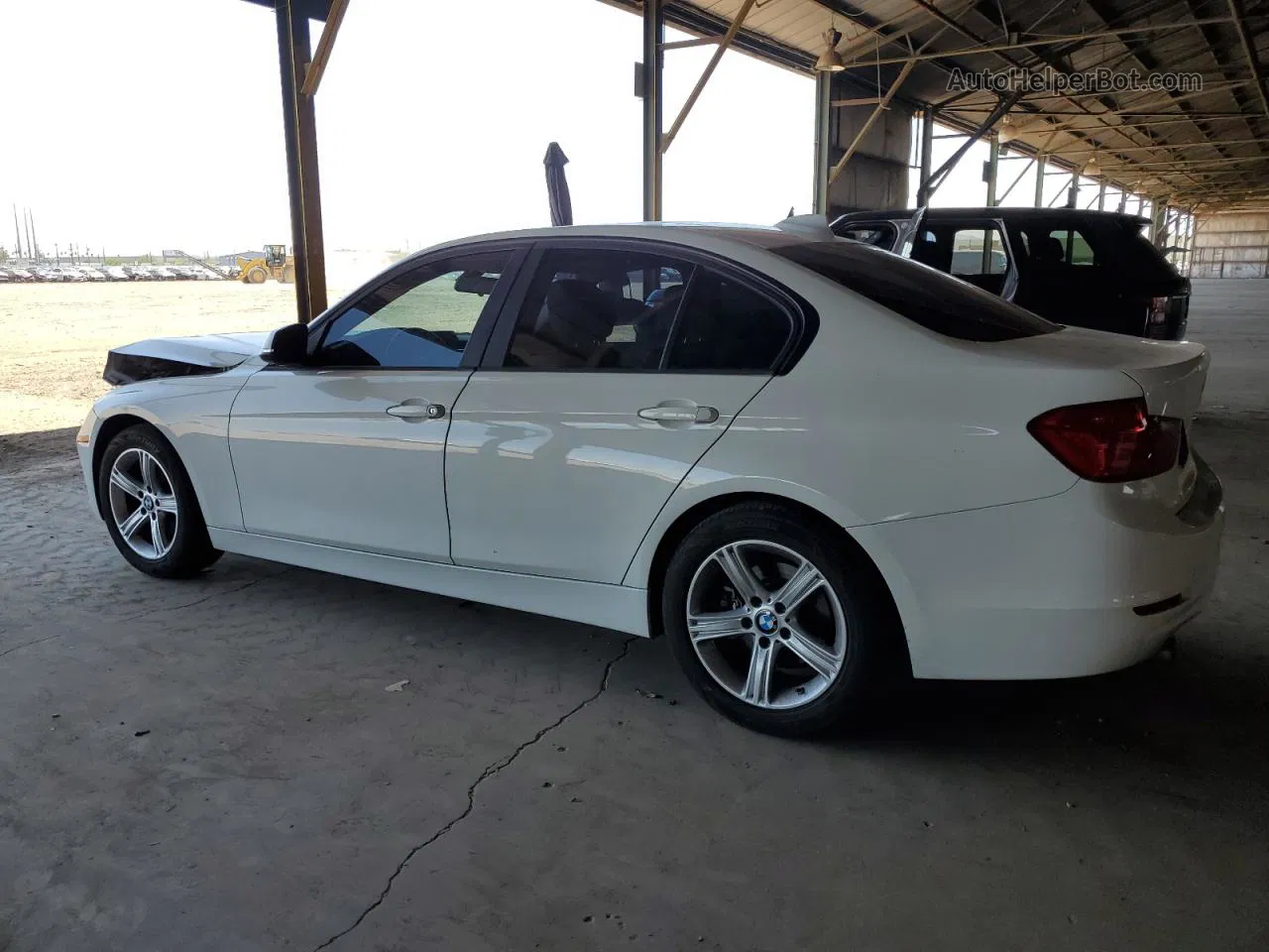 2014 Bmw 320 I White vin: WBA3B1G56ENS80674