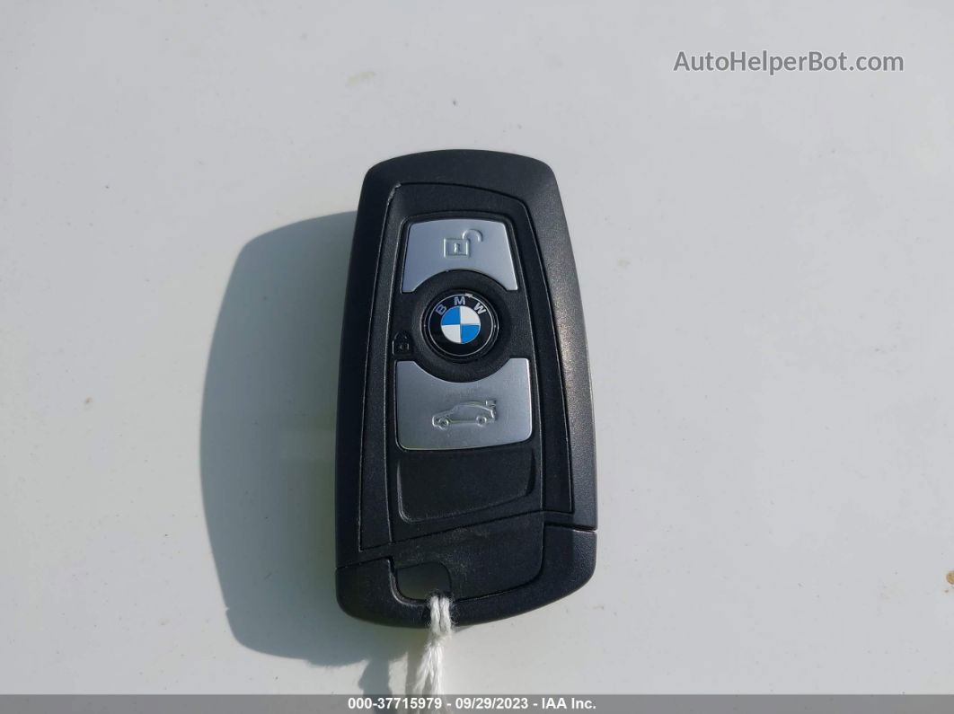 2013 Bmw 328i Xdrive Белый vin: WBA3B3C54DF537020