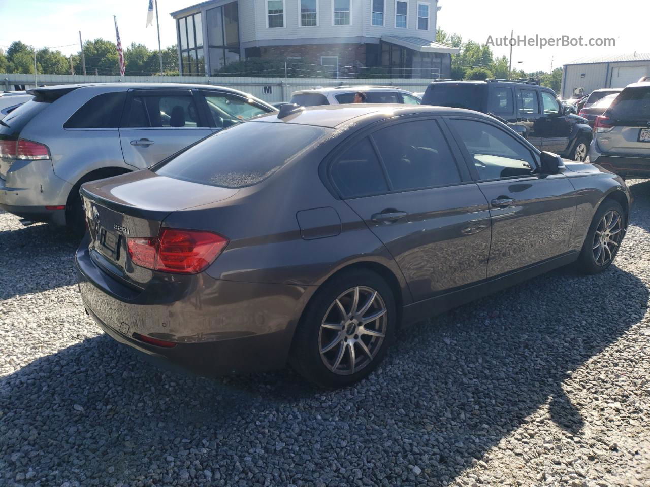 2013 Bmw 328 Xi Желто-коричневый vin: WBA3B3C58DF536047