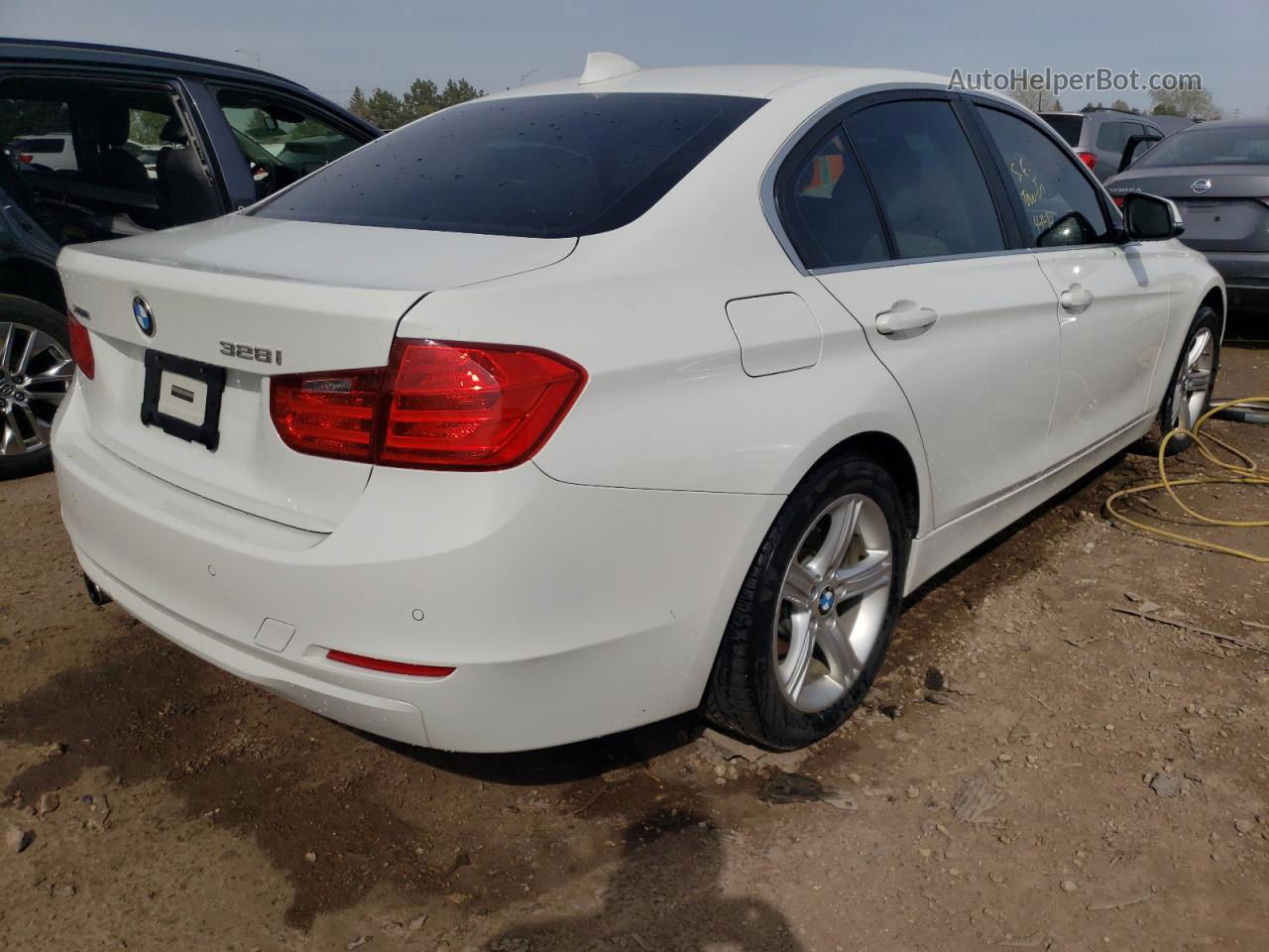 2015 Bmw 328 Xi White vin: WBA3B3G5XFNR86530