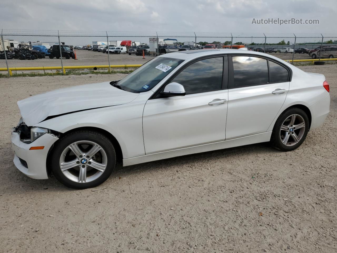 2014 Bmw 328 Xi Sulev Белый vin: WBA3B5G55ENS08100