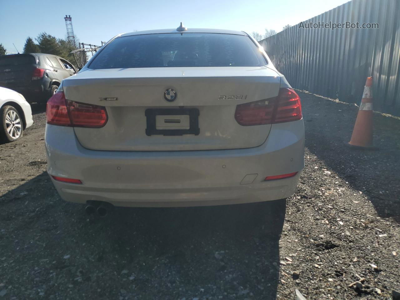 2015 Bmw 328 Xi Sulev White vin: WBA3B5G59FNS14094