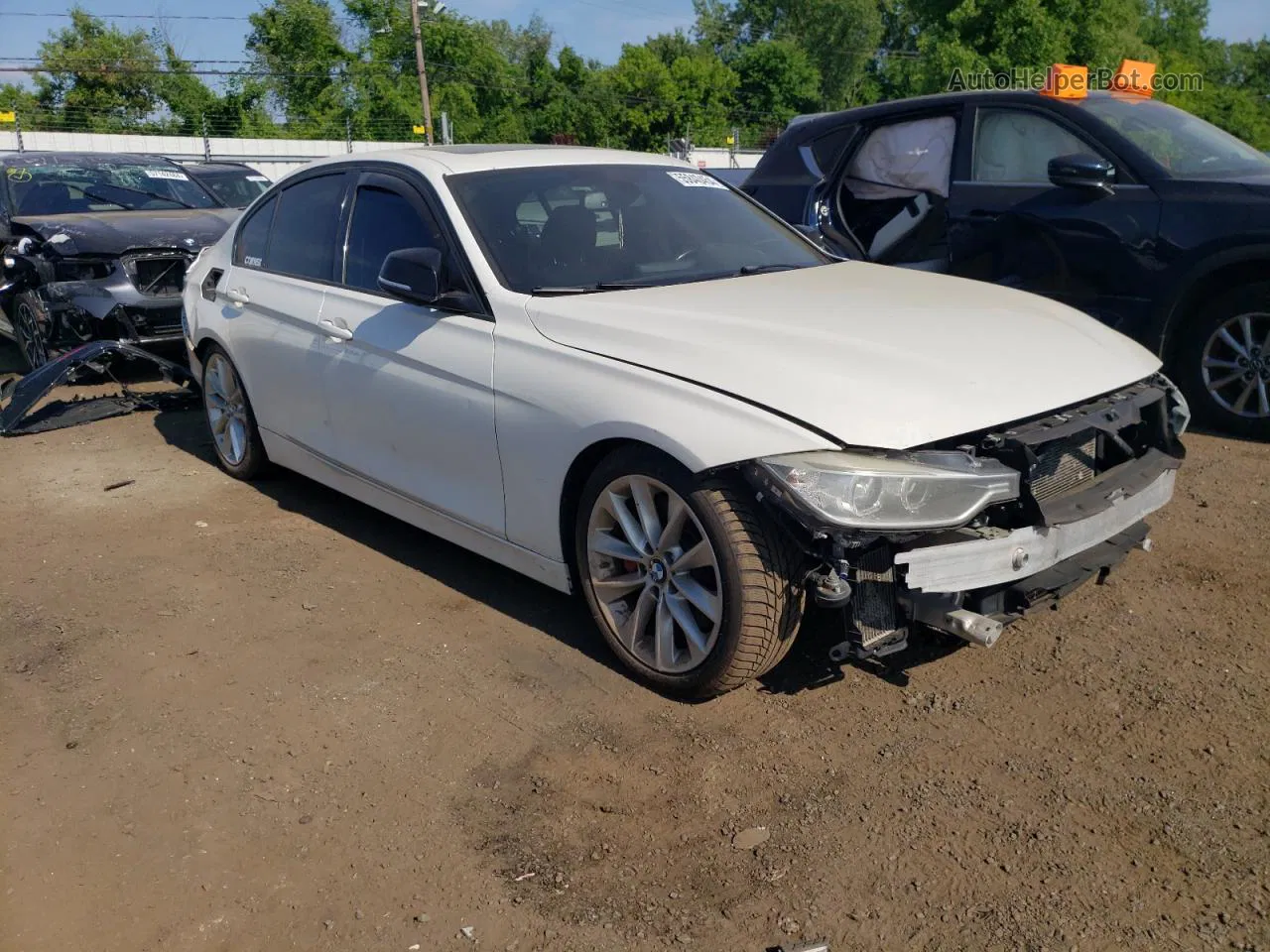 2013 Bmw 335 Xi White vin: WBA3B9C55DJ437122