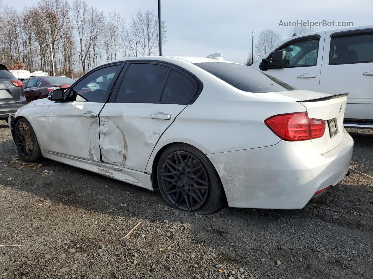 2013 Bmw 335 Xi White vin: WBA3B9C5XDJ437424