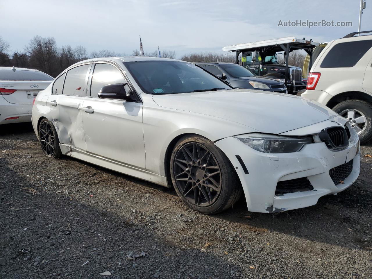 2013 Bmw 335 Xi White vin: WBA3B9C5XDJ437424