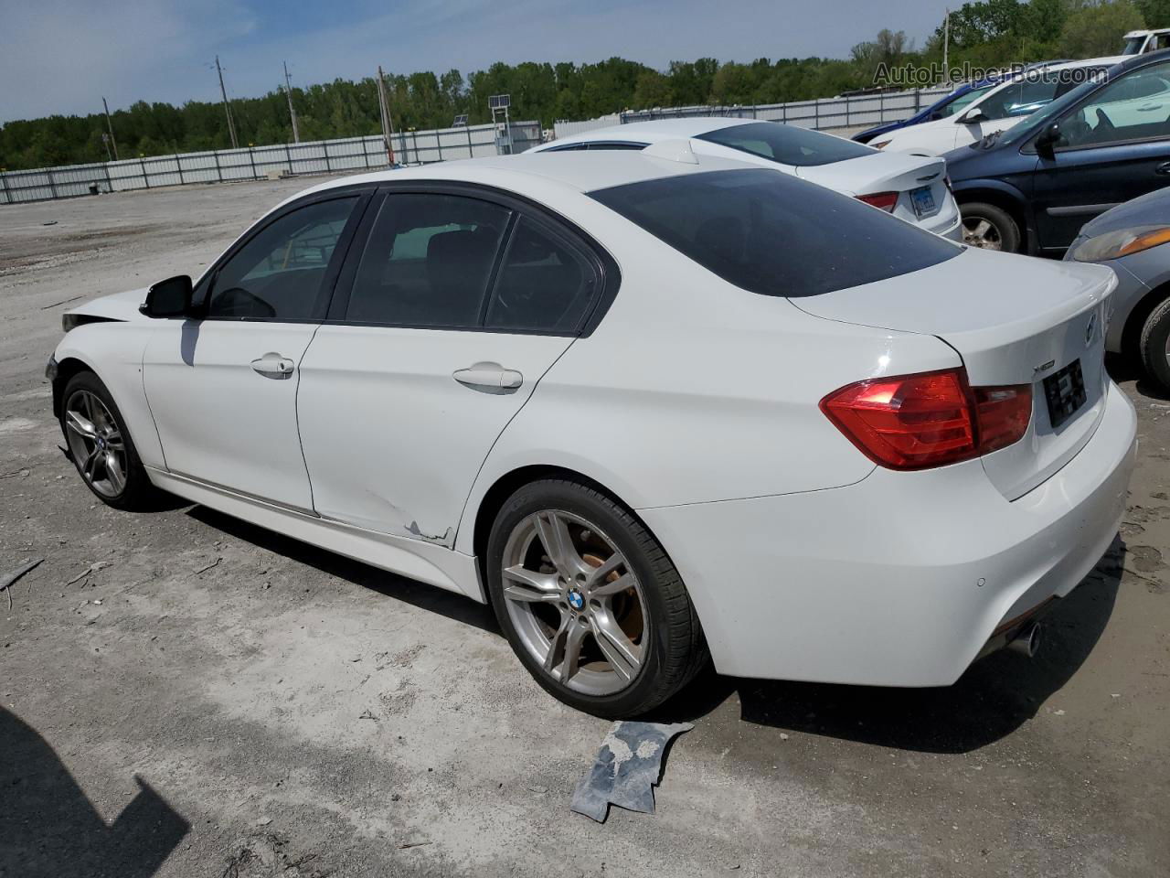 2014 Bmw 335 Xi White vin: WBA3B9G57ENR90987