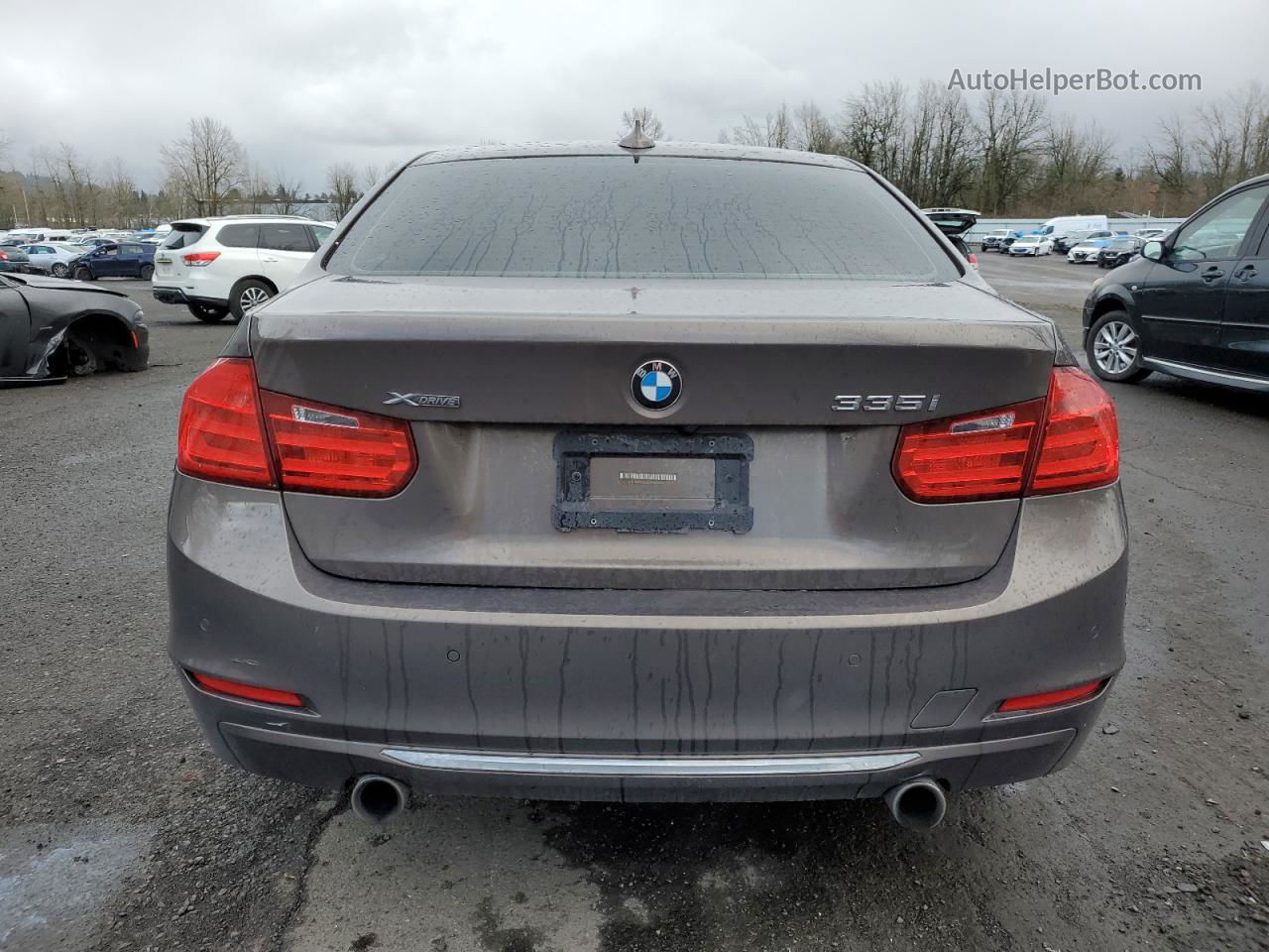 2015 Bmw 335 Xi Коричневый vin: WBA3B9G5XFNR93982