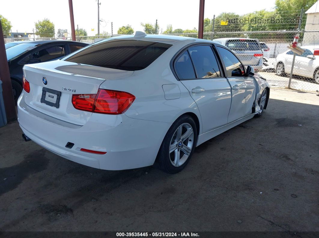 2012 Bmw 328i   White vin: WBA3C1C55CF433443