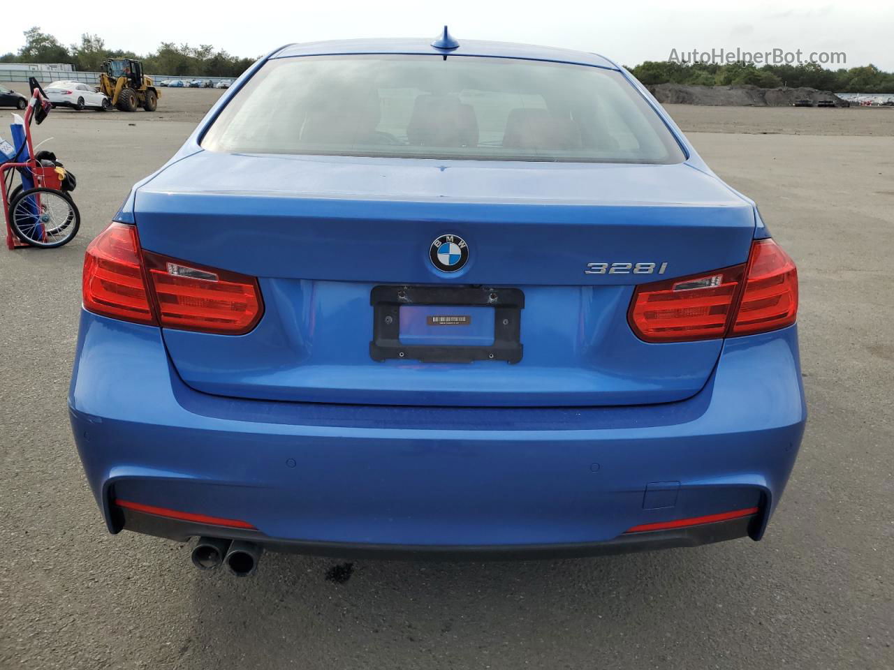 2015 Bmw 328 I Sulev Blue vin: WBA3C1C56FK121384