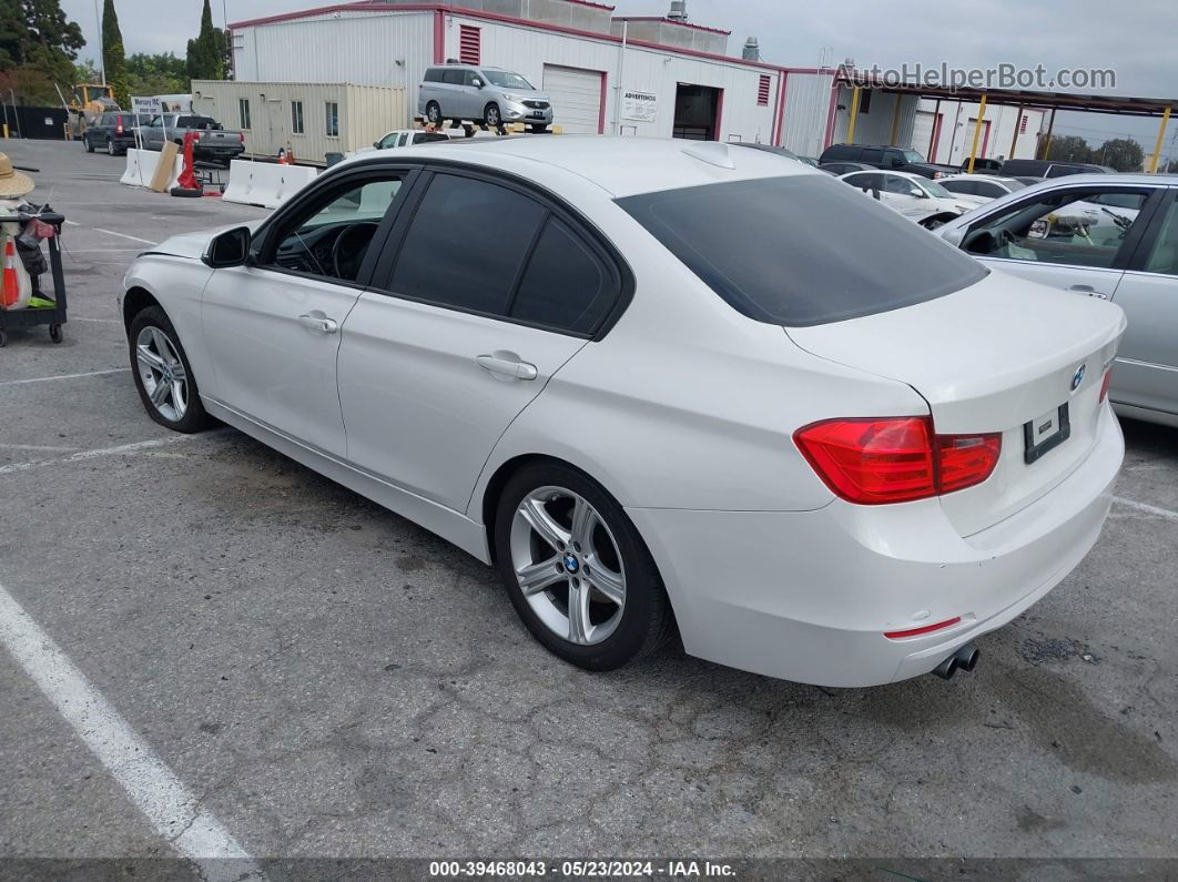 2015 Bmw 328i Белый vin: WBA3C1C5XFP853214