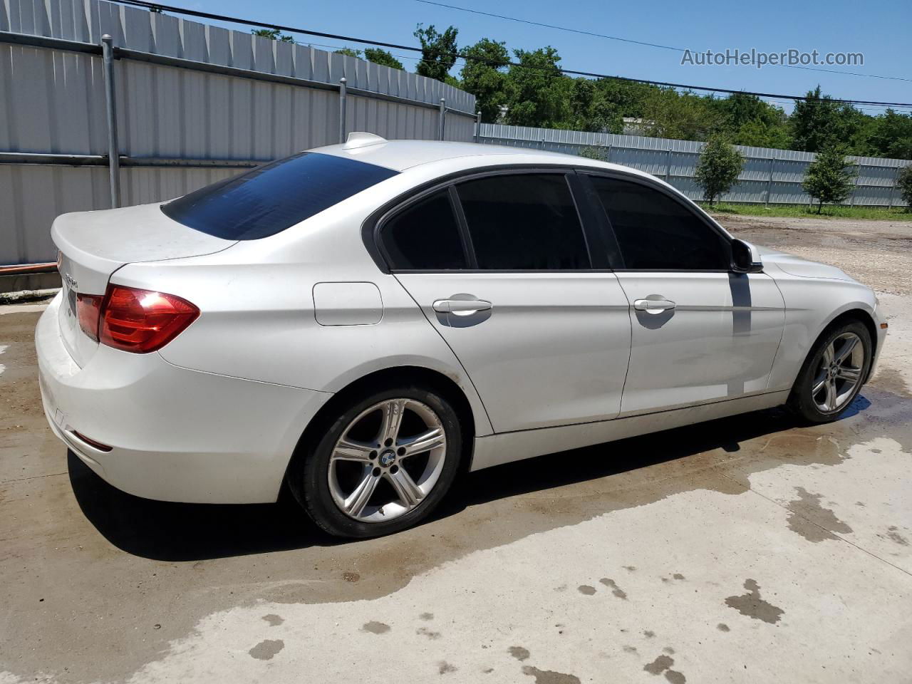 2013 Bmw 328 I Sulev Белый vin: WBA3C1G59DNR48656