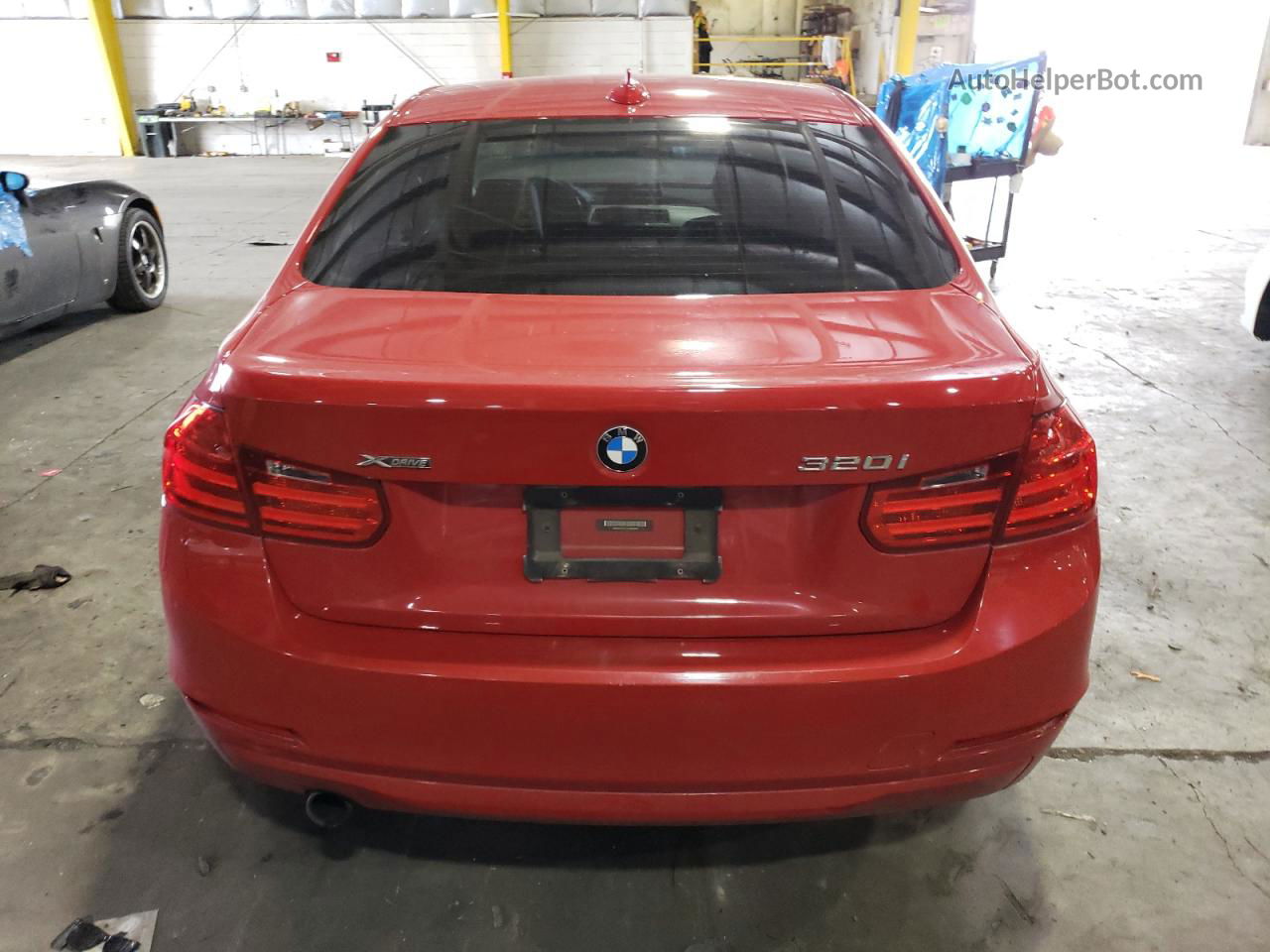 2014 Bmw 320 I Xdrive Red vin: WBA3C3C51EK200374