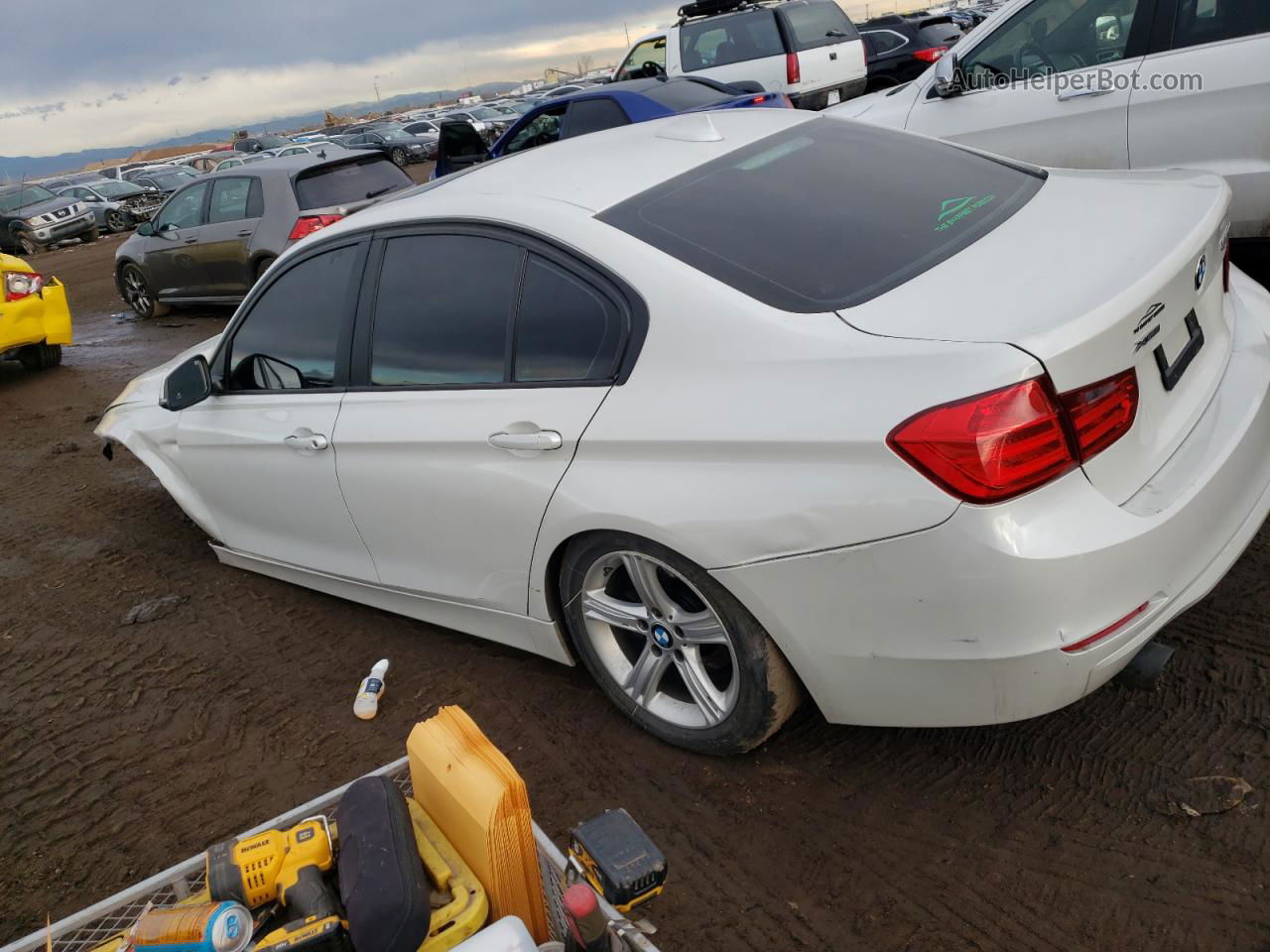 2013 Bmw 320 I Xdrive White vin: WBA3C3C54DF982662