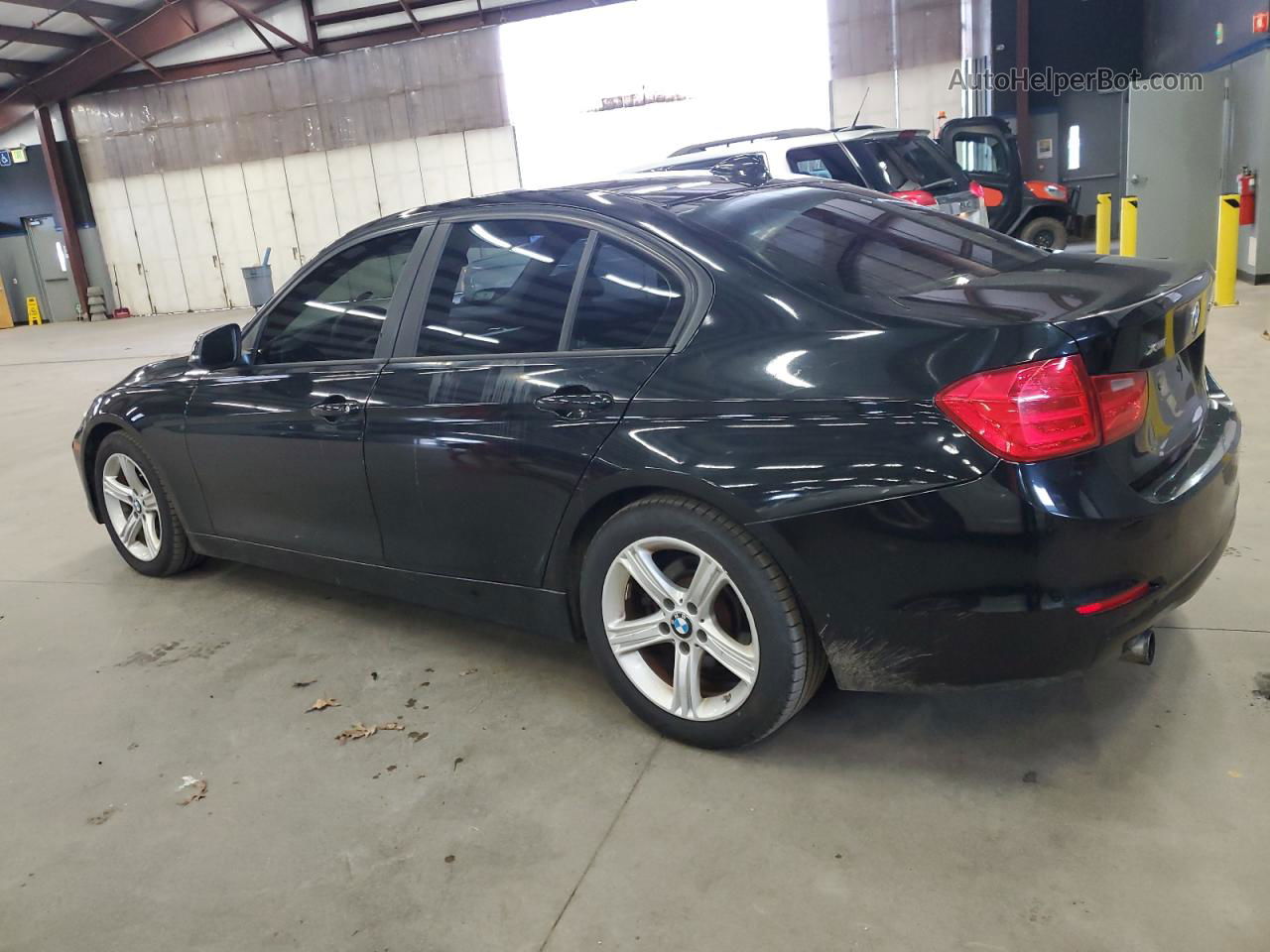 2013 Bmw 320 I Xdrive Black vin: WBA3C3C55DF982248