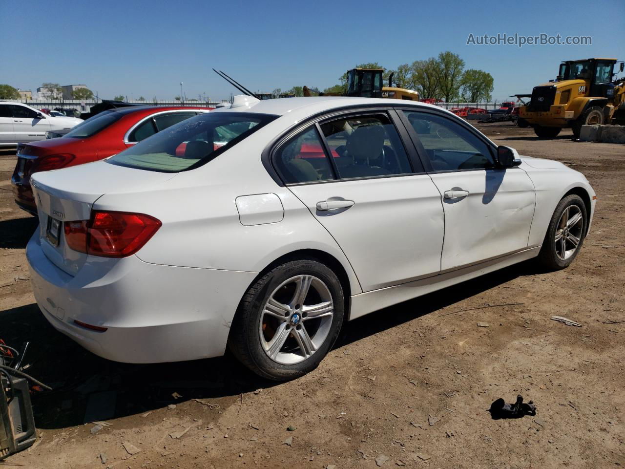 2013 Bmw 320 I Xdrive White vin: WBA3C3C58DF982616