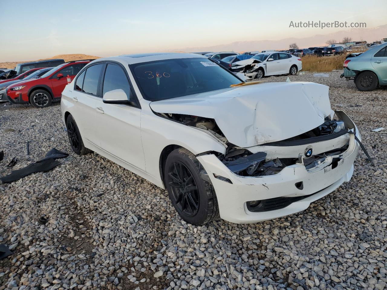 2014 Bmw 320 I Xdrive Белый vin: WBA3C3C58EPV90053