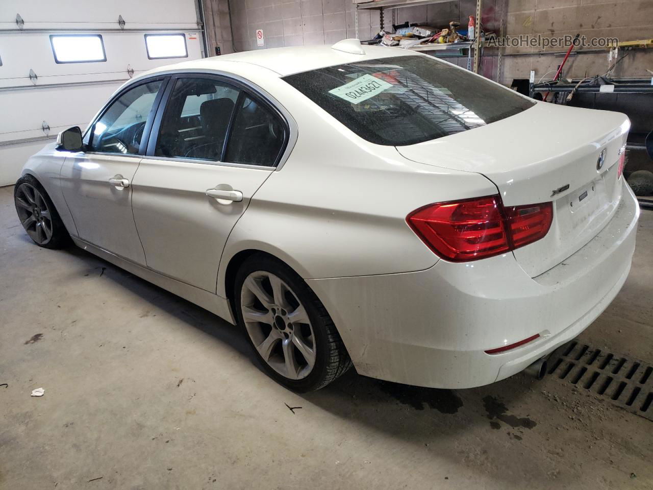 2015 Bmw 320 I Xdrive White vin: WBA3C3C5XFP664459