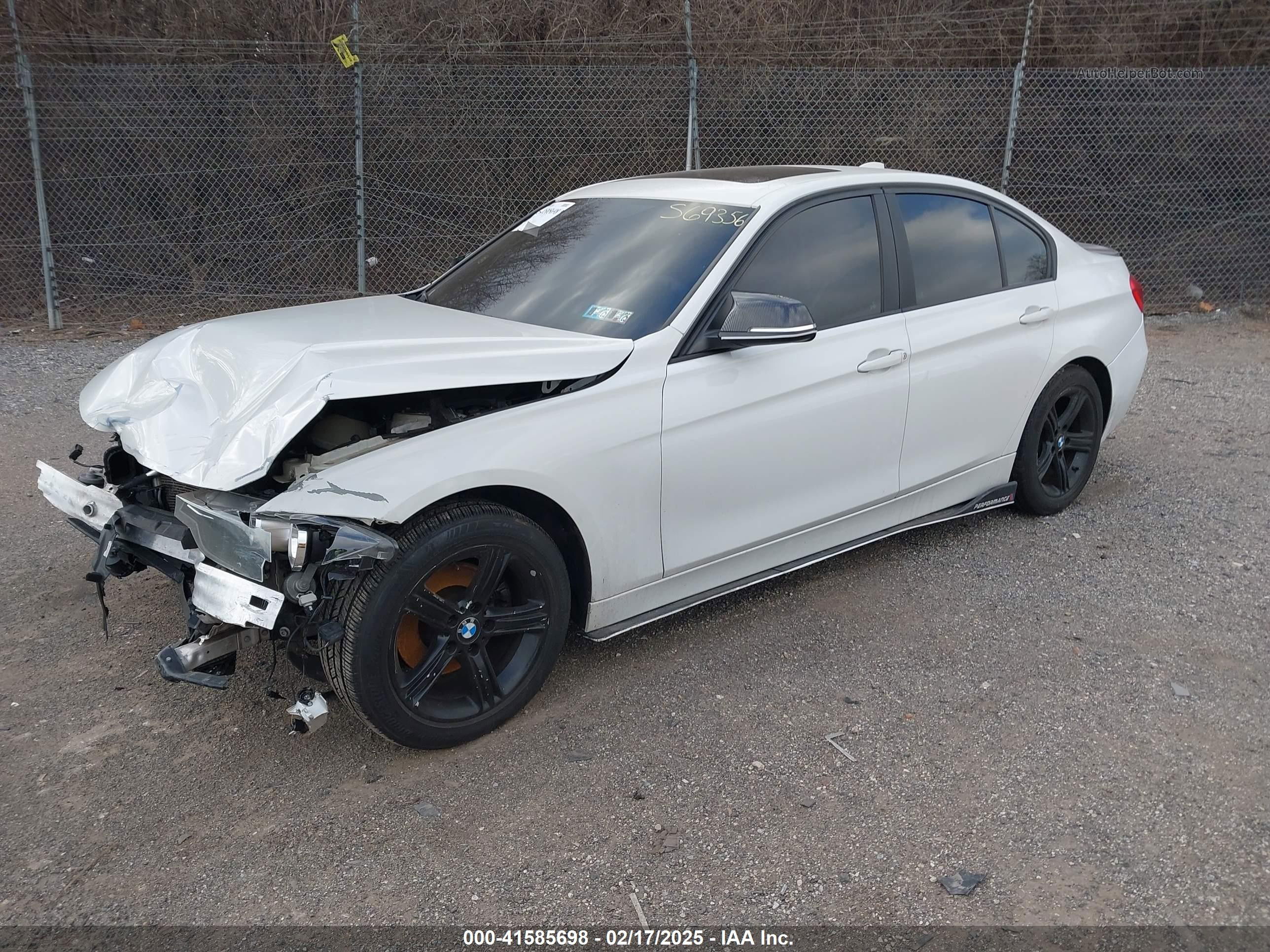2014 Bmw 320i Xdrive White vin: WBA3C3G52ENS69356