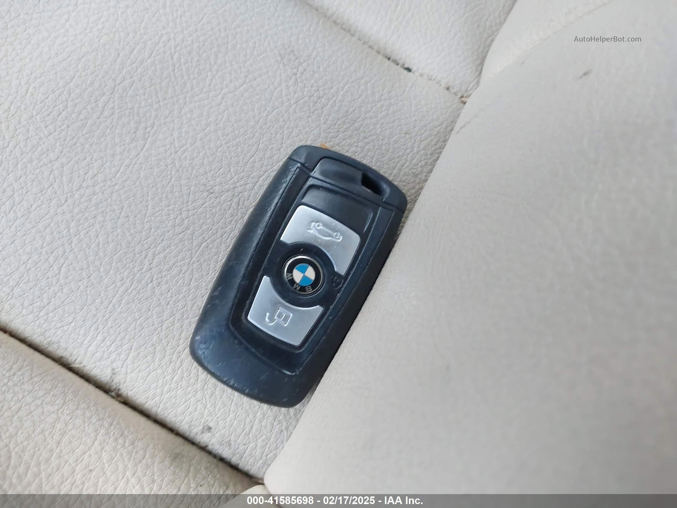 2014 Bmw 320i Xdrive White vin: WBA3C3G52ENS69356