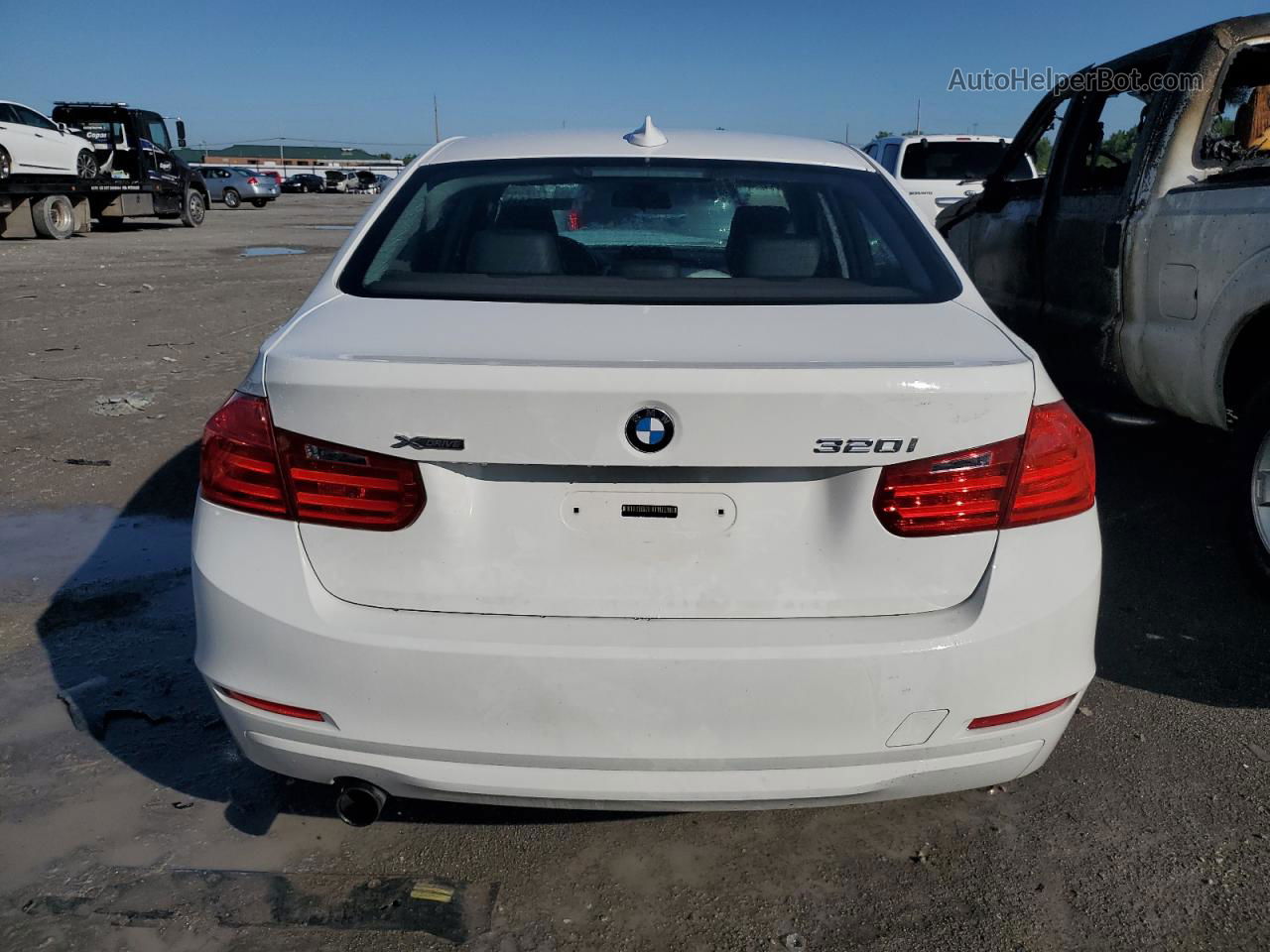 2014 Bmw 320 I Xdrive White vin: WBA3C3G54ENS68192