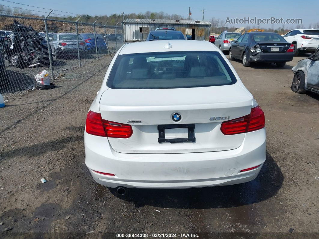 2014 Bmw 320i Xdrive White vin: WBA3C3G5XENS68178