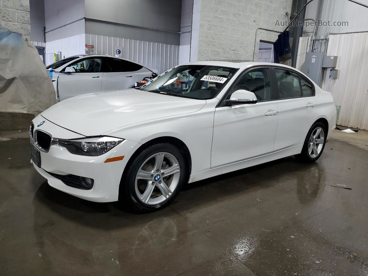 2014 Bmw 320 I Xdrive Белый vin: WBA3C3G5XENS72294