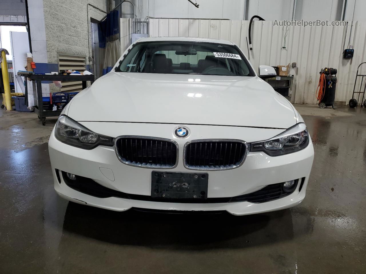 2014 Bmw 320 I Xdrive White vin: WBA3C3G5XENS72294