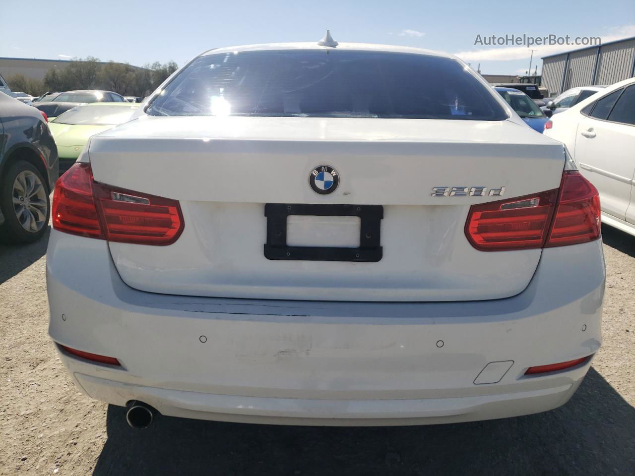 2014 Bmw 328 D Белый vin: WBA3D3C55EK155002