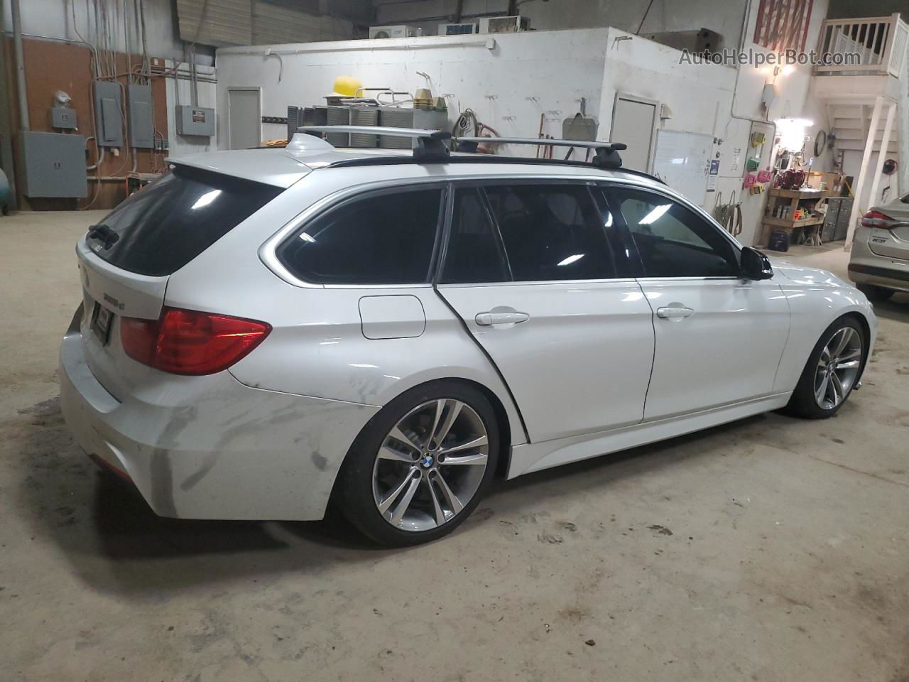 2015 Bmw 328 D Xdrive Белый vin: WBA3K5C56FK301734