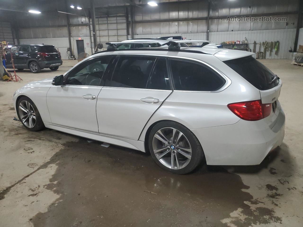 2015 Bmw 328 D Xdrive Белый vin: WBA3K5C56FK301734