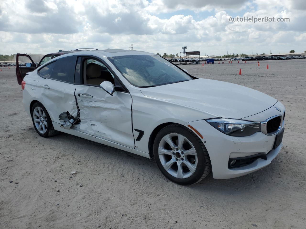 2015 Bmw 328 Xigt White vin: WBA3X5C54FD561992