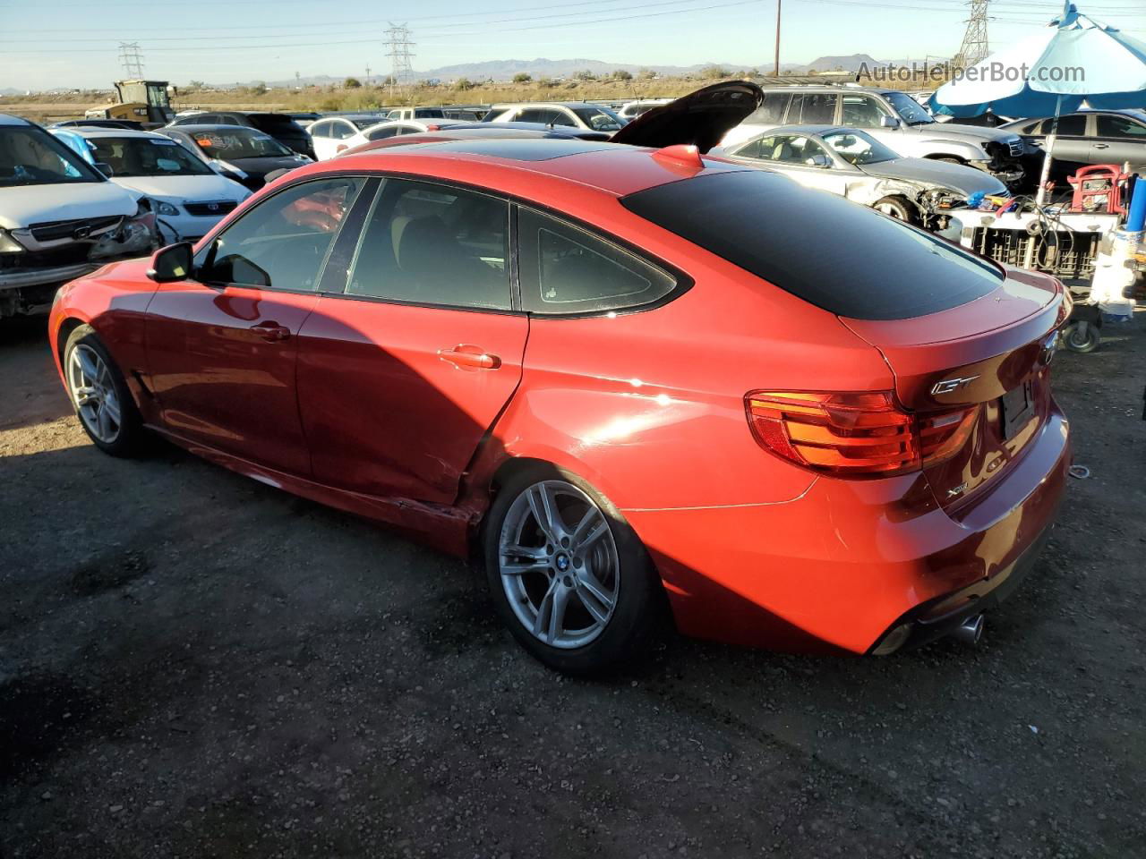 2015 Bmw 335 Xigt Red vin: WBA3X9C57FD868080