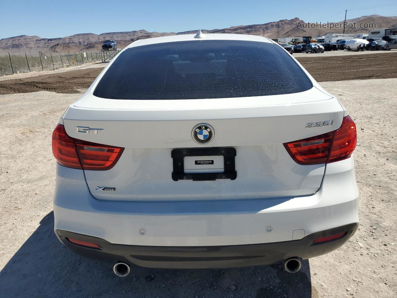 2016 Bmw 335 Xigt White vin: WBA3X9C58GD869238