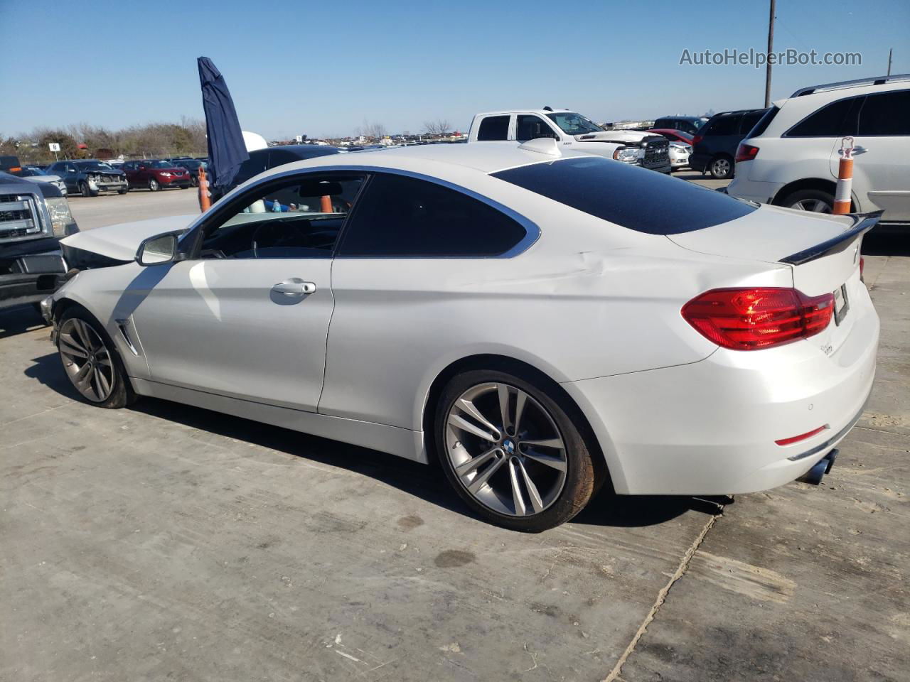 2017 Bmw 430i  White vin: WBA4R7C55HK679543